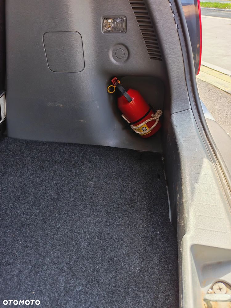 Suzuki SX4 1.6 GS / Premium - 23