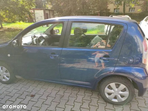 Daihatsu Sirion 1.3 - 8