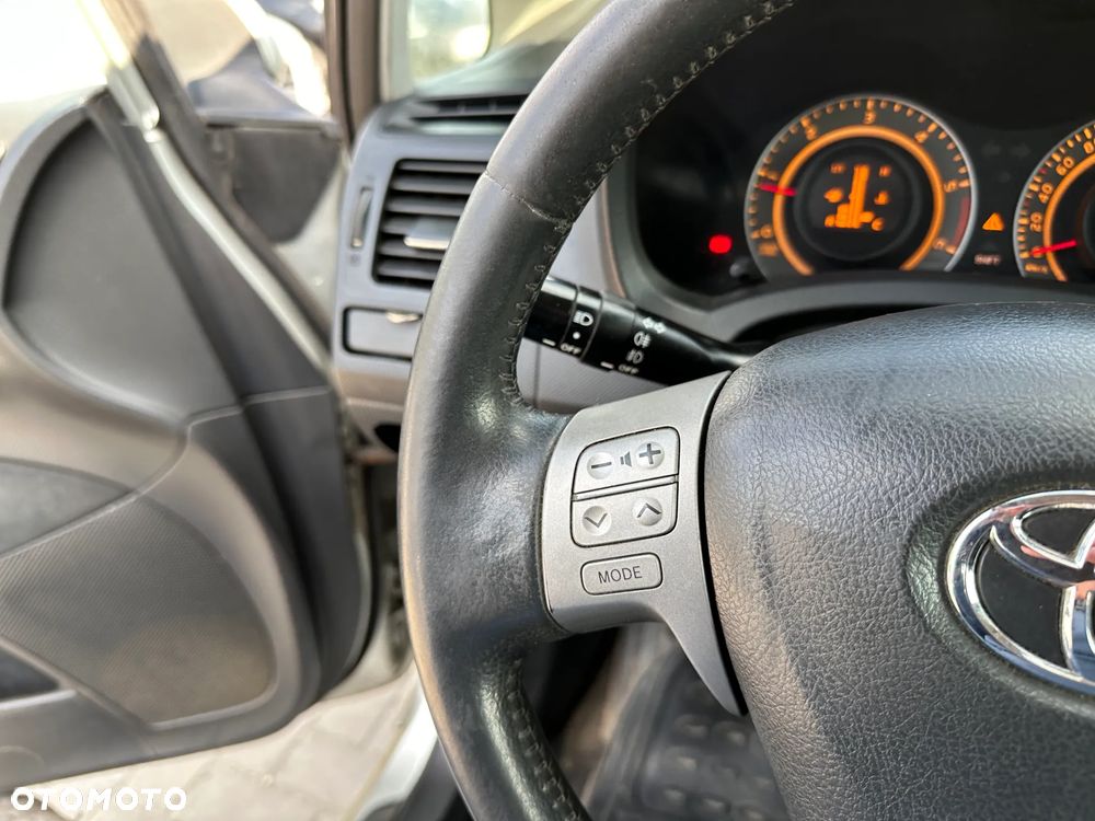 Toyota Auris - 12