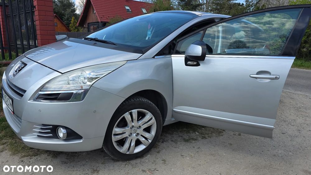 Peugeot 5008 155 THP Premium - 1