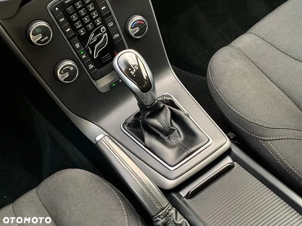 Volvo V40 - 27
