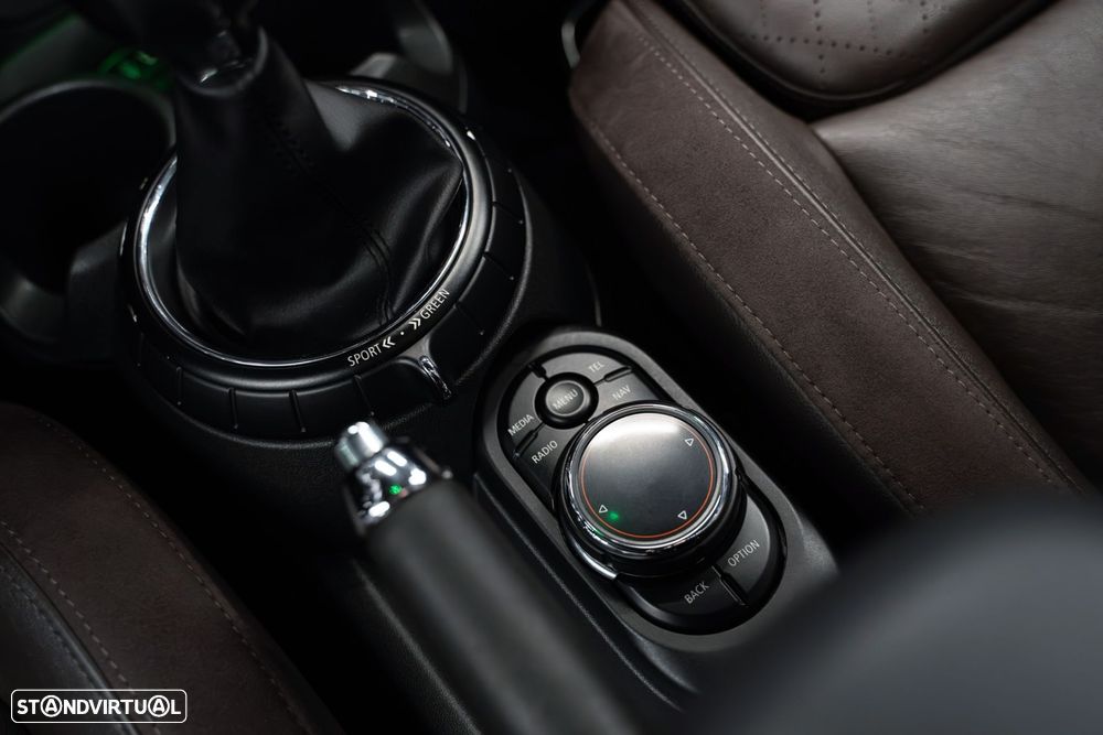 MINI 3 Portas Cooper D - 42