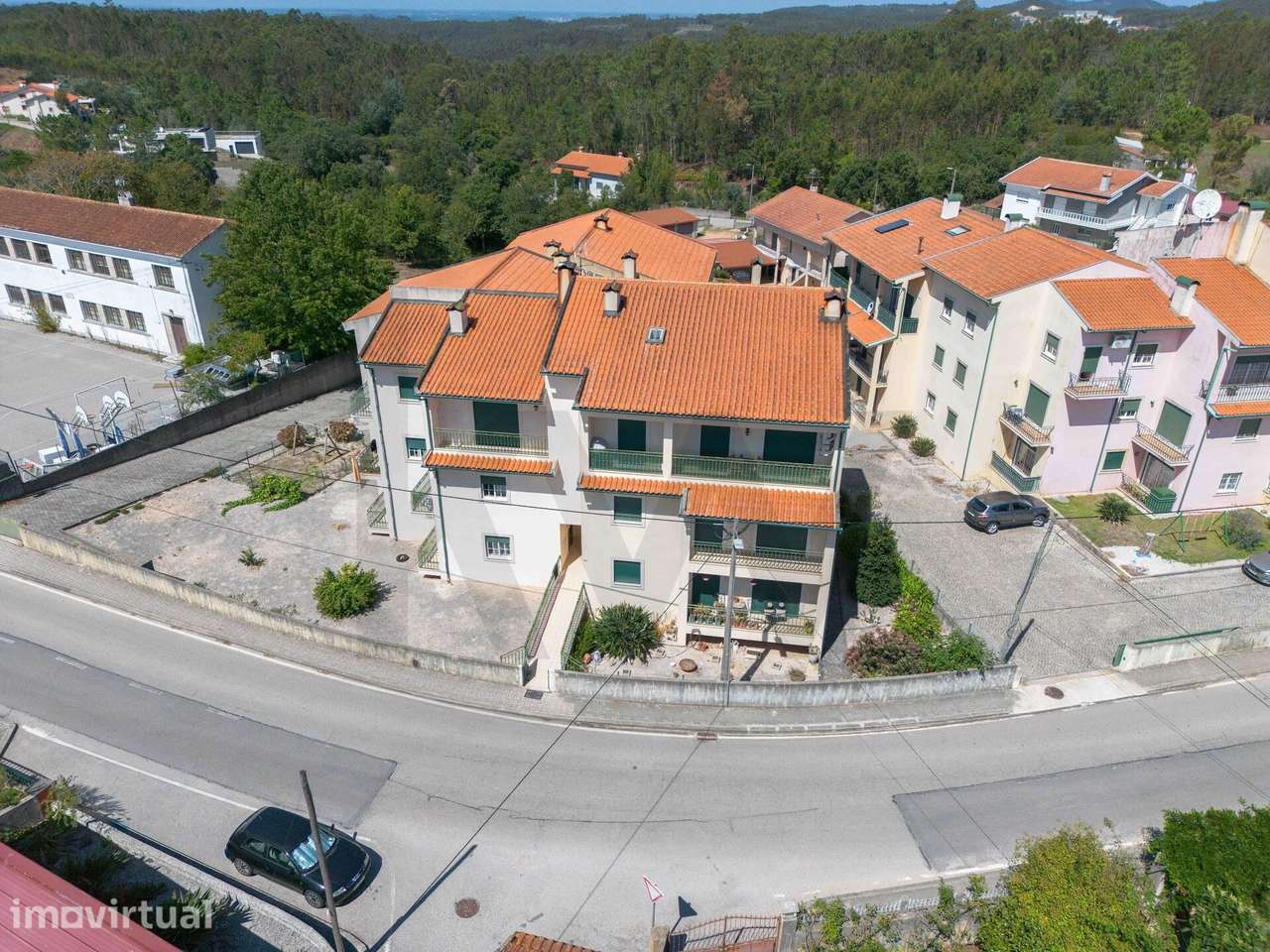 Apartamento T3 com arrumos e Garagem - Gavinhos, Figueira do Lorvão - Grande imagem: 2/30