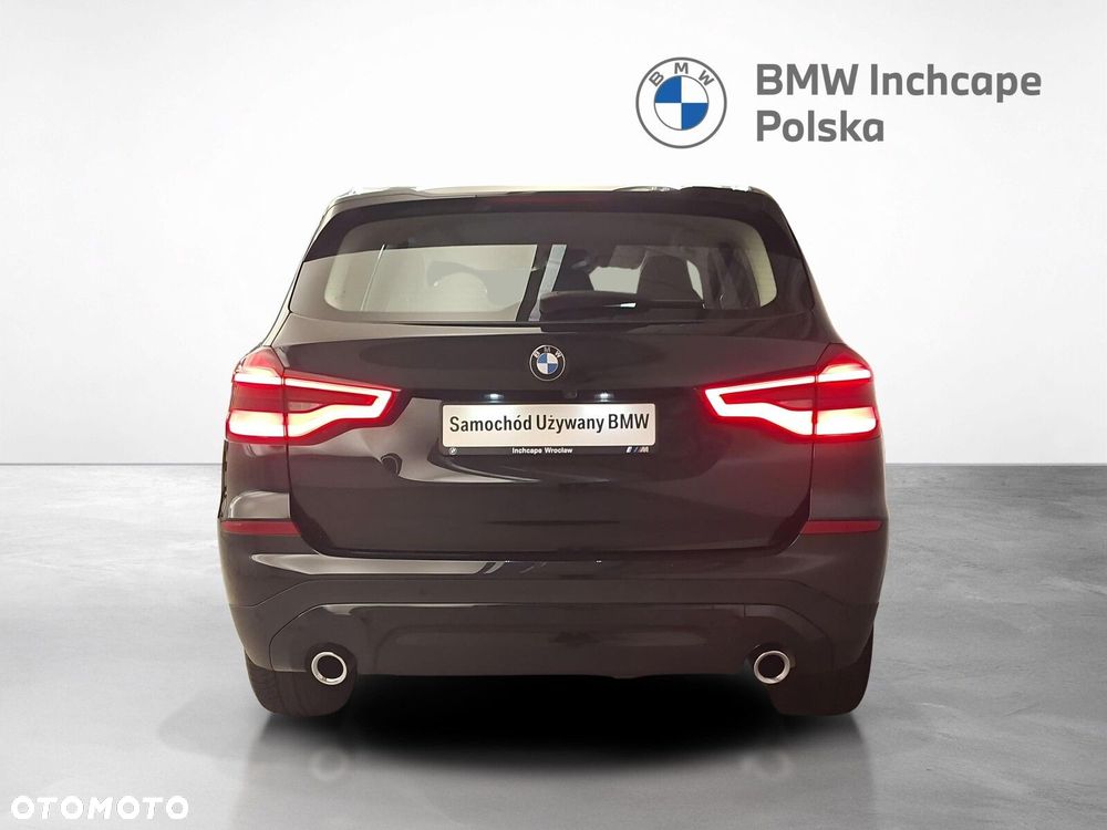 BMW X3 xDrive30i Advantage - 5