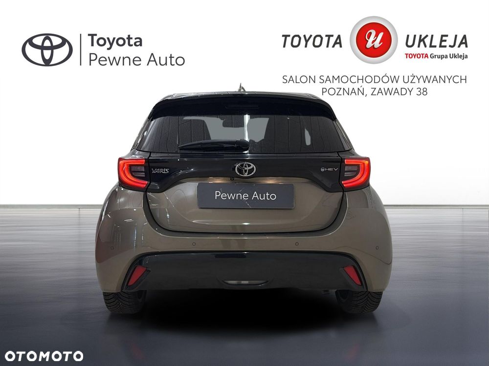 Toyota Yaris Hybrid 1.5 Executive - 8