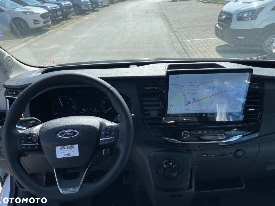 Ford E-Transit - 12
