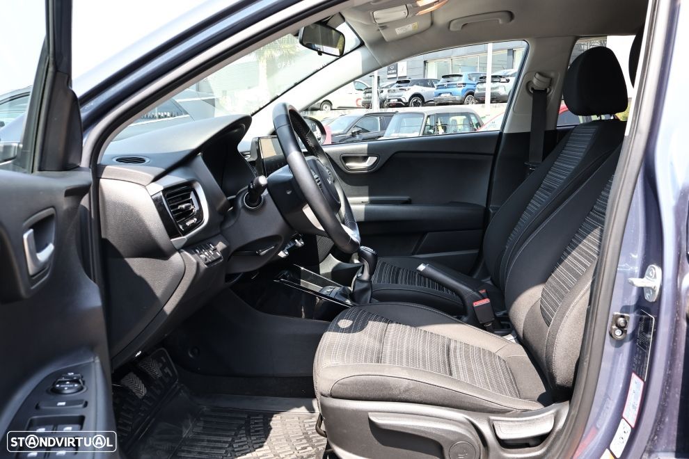 Kia Stonic 1.0 T-GDI Drive - 16