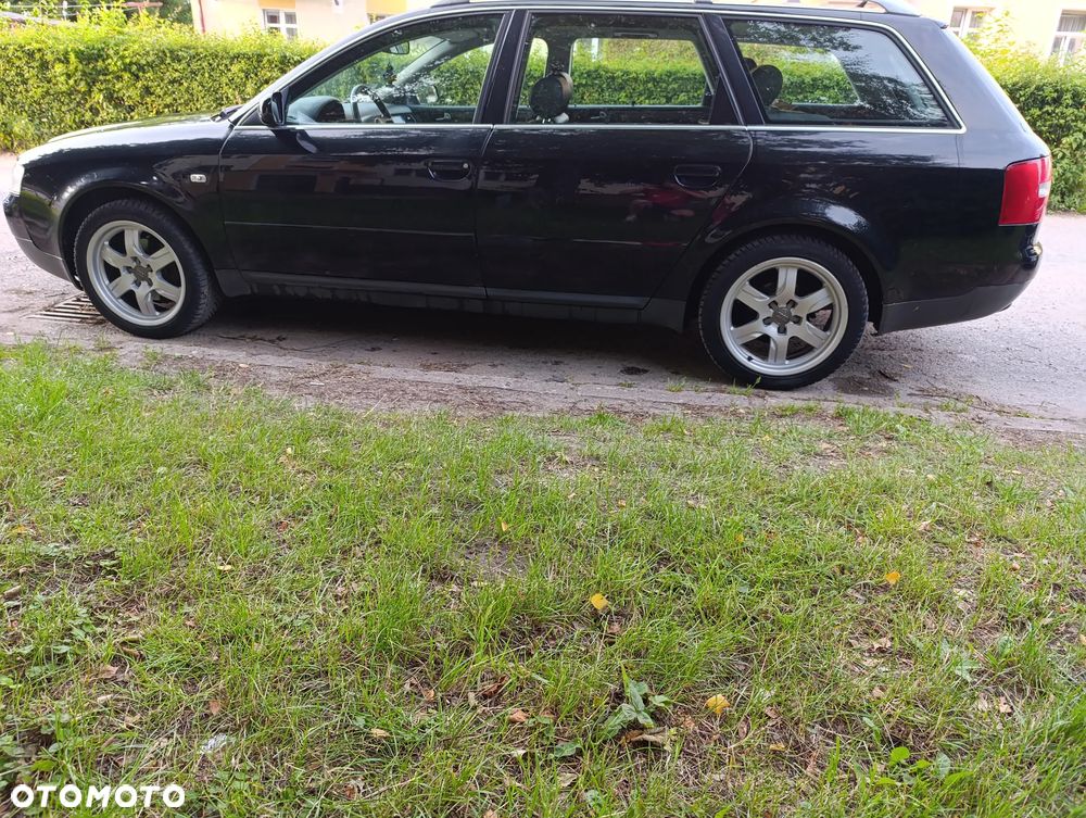 Audi A6 Avant - 4