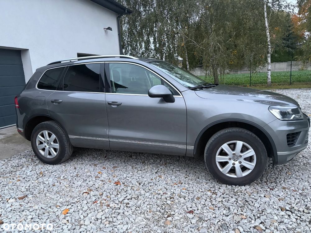 Volkswagen Touareg - 2