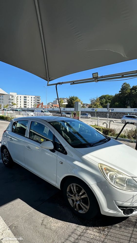 Opel Corsa 1.3 CDTi Enjoy EcoFLEX - 3