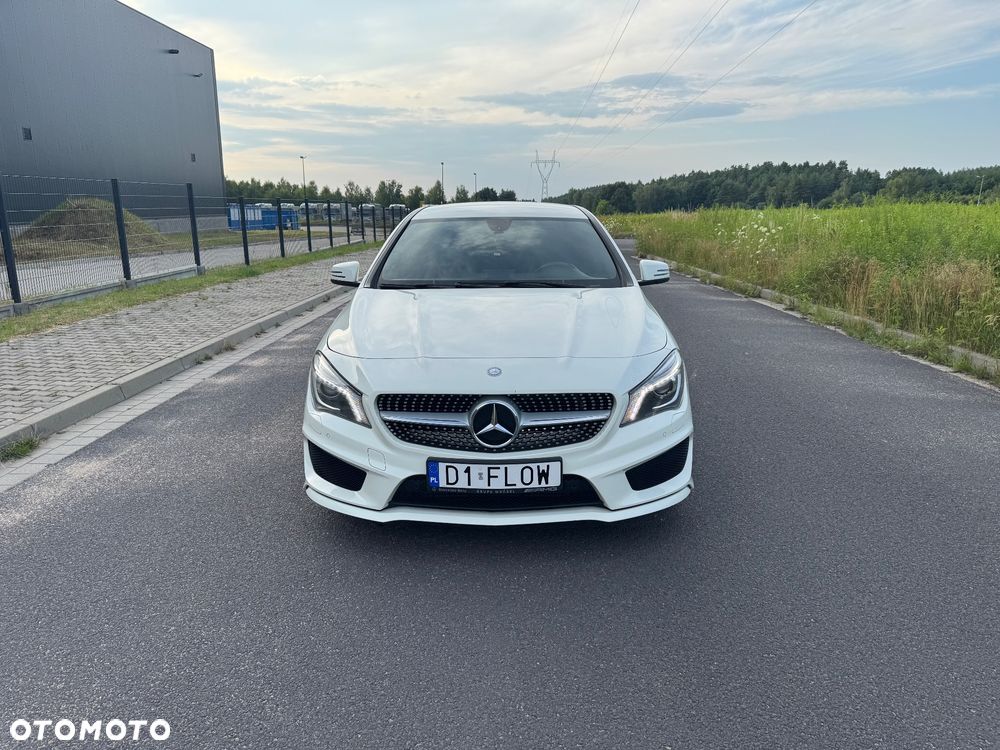 Mercedes-Benz CLA 200 7G-DCT AMG Line - 2
