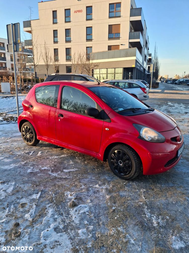 Toyota Aygo - 1