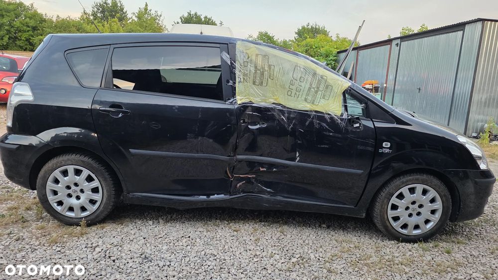 Toyota Corolla Verso 2.2 D-CAT Sol - 7