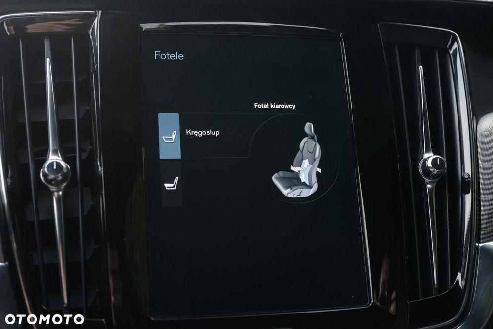Volvo S90 D5 AWD R-Design - 21
