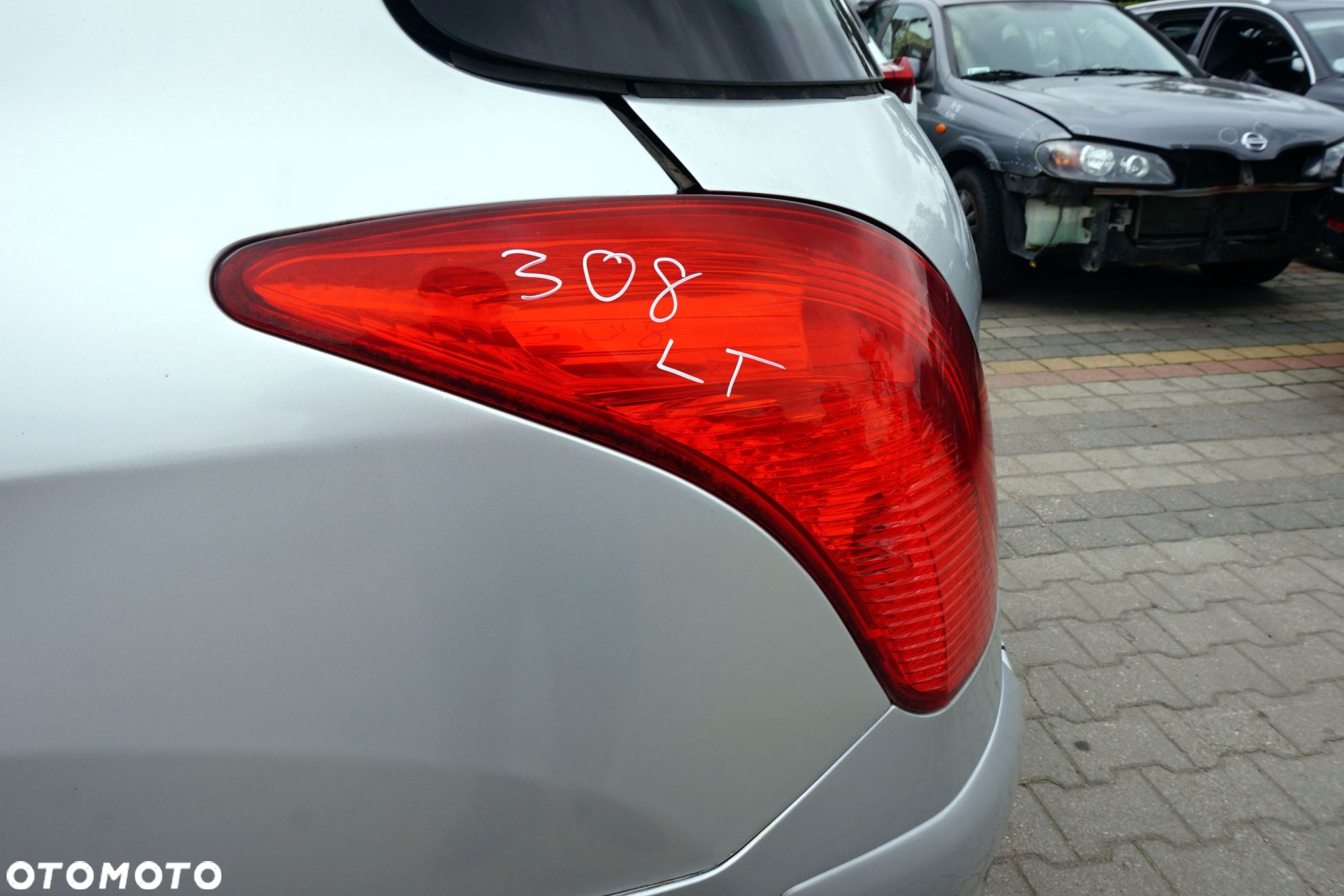 LAMPA TYLNA LEWA 308 I T7 SW KOMBI  PEUGEOT 2007-2011 - 3
