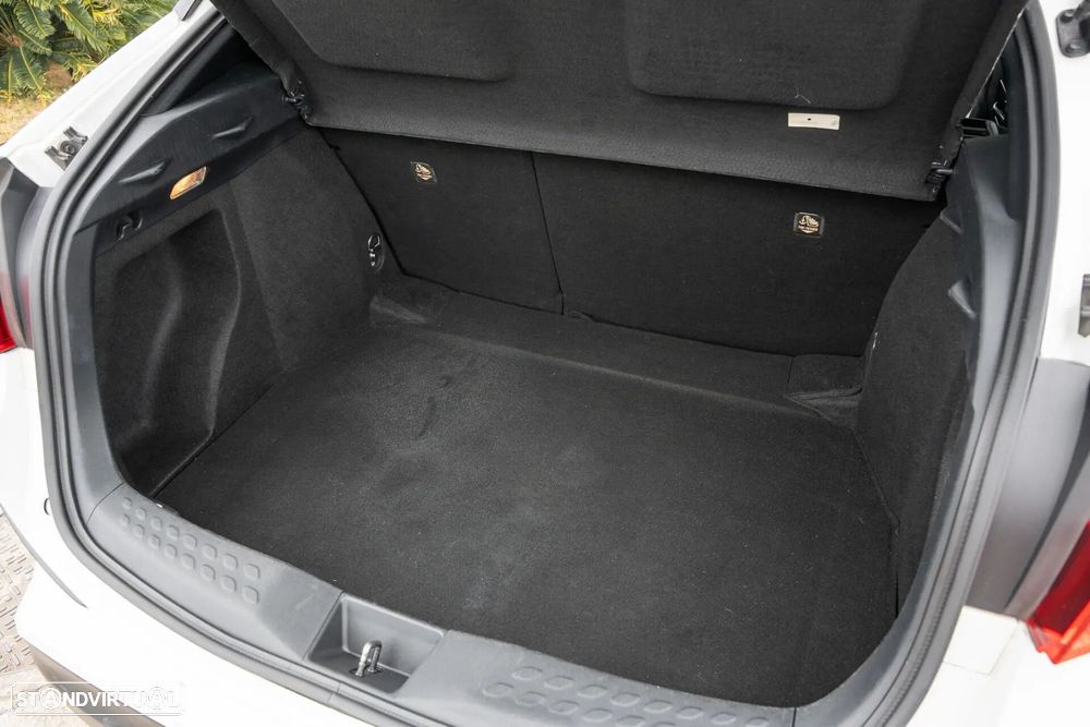 Toyota C-HR 1.8 Hybrid Exclusive+P.Luxury - 22