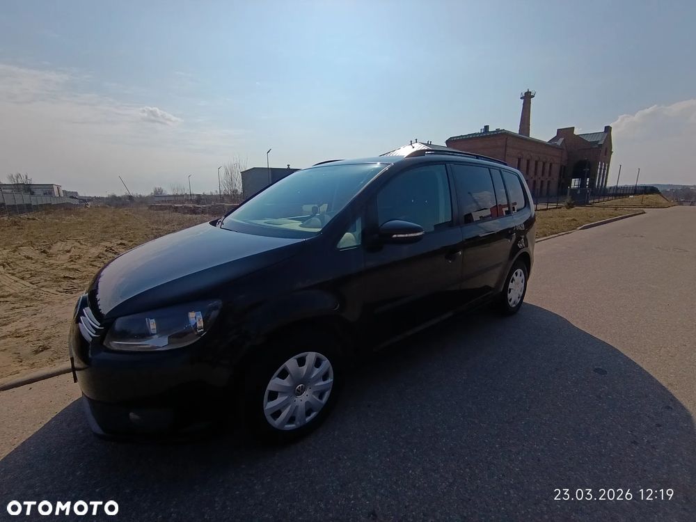 Volkswagen Touran - 3