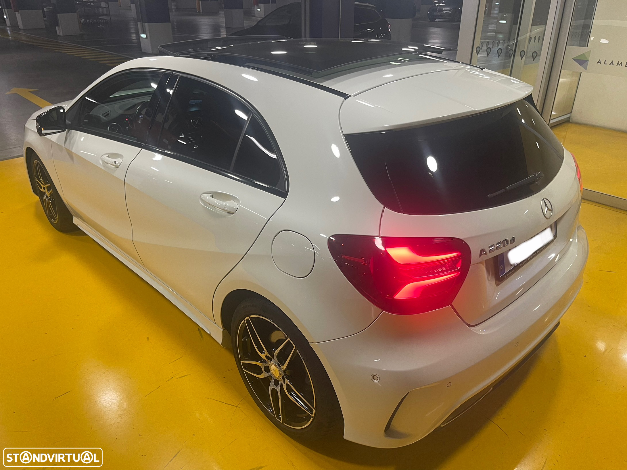 Mercedes-Benz A 220 d AMG Line Aut. - 2