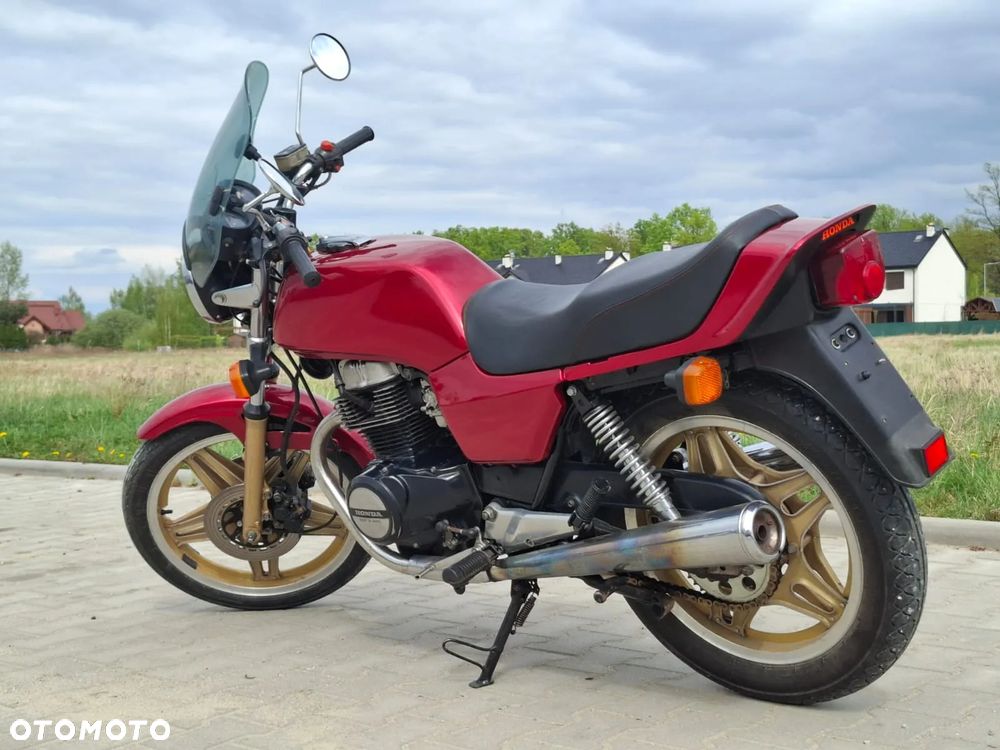 Honda CB - 10