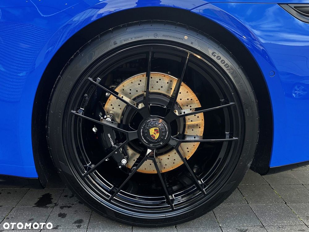 Porsche 911 - 13