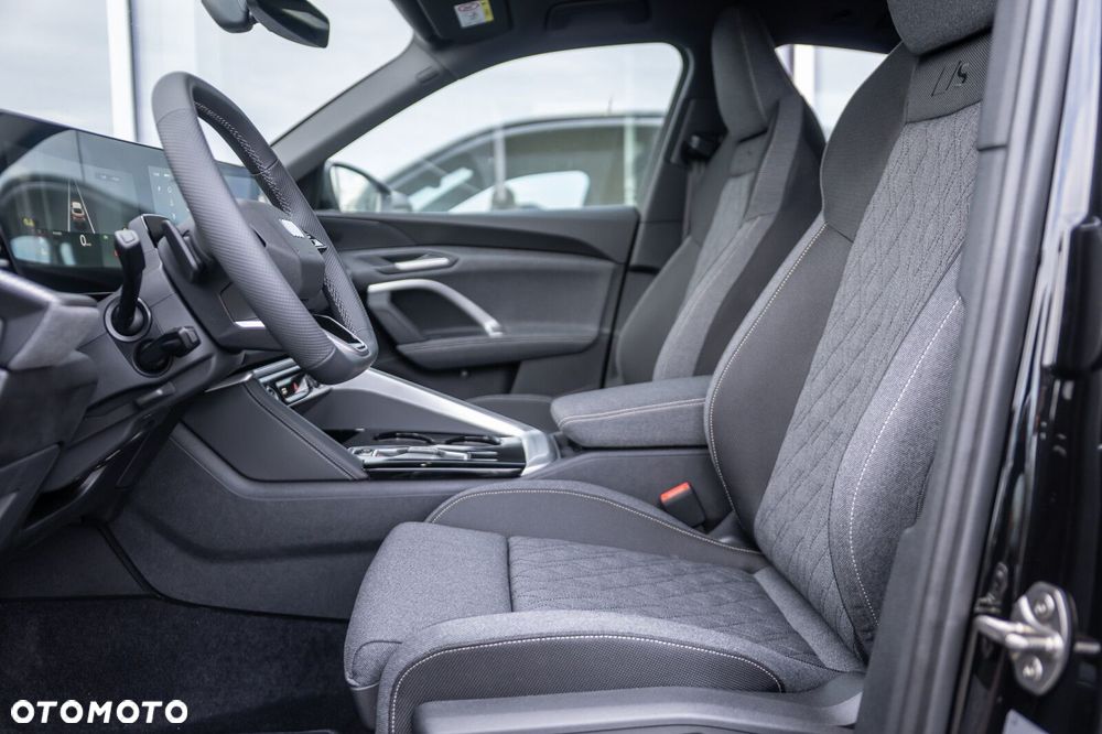 Audi Q5 Sportback - 14