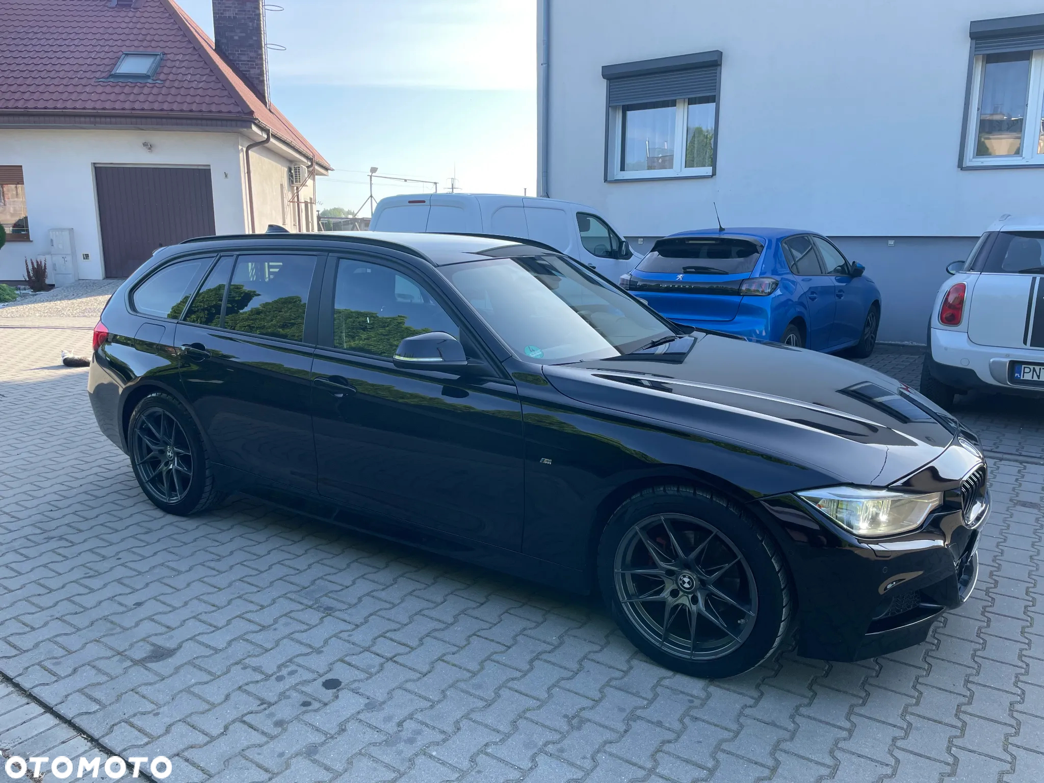 BMW Seria 3 320i - 9