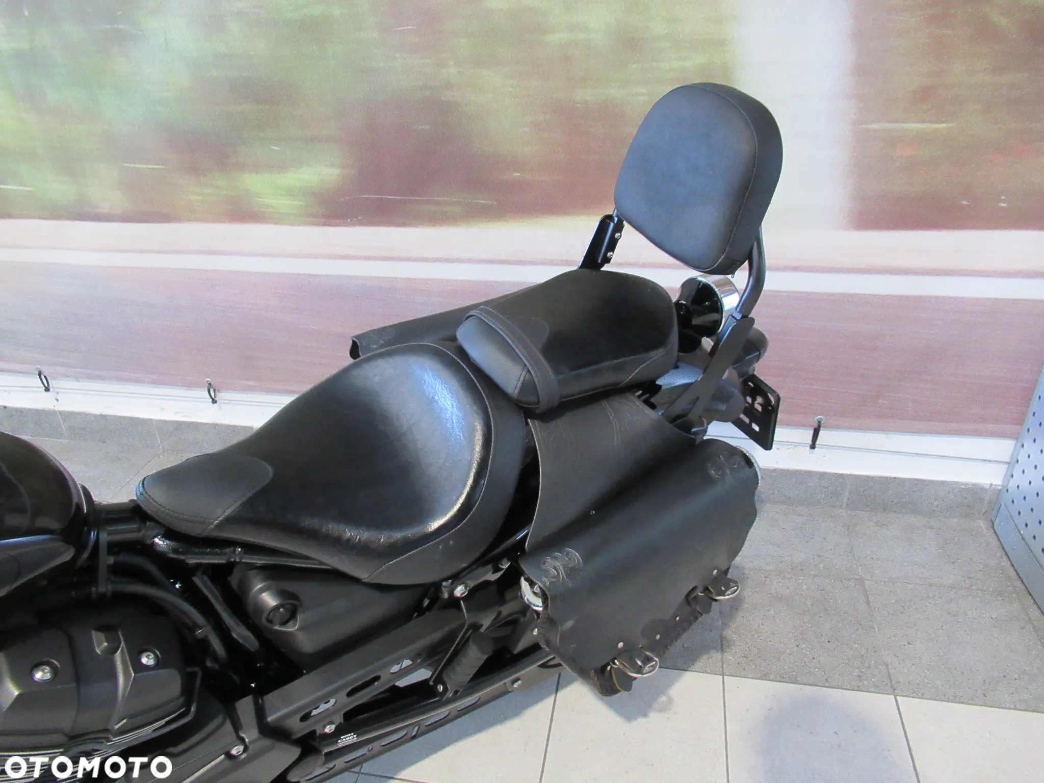 Yamaha XVS - 28