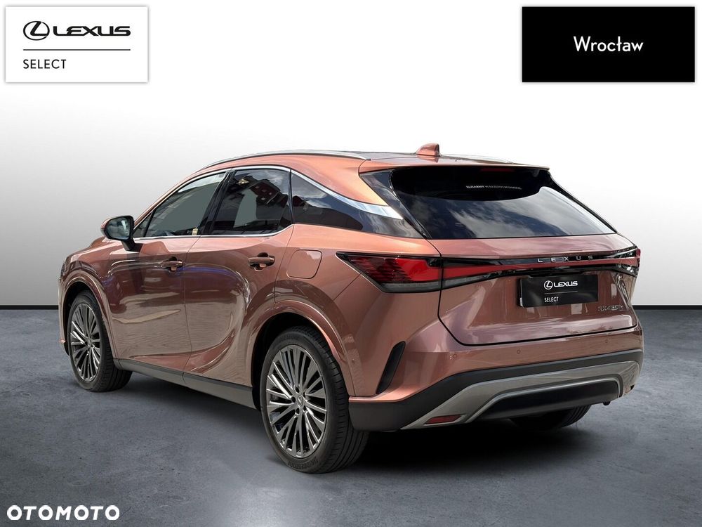 Lexus RX 450h+ Omotenashi - 4