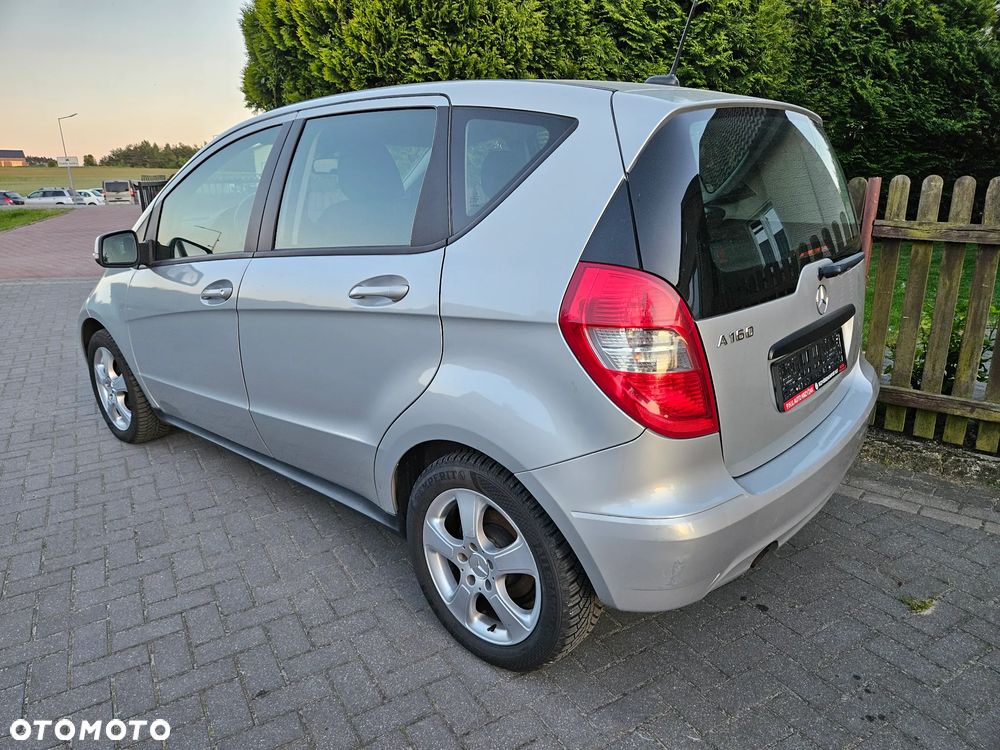 Mercedes-Benz Klasa A 160 BlueEFFICIENCY Elegance - 4