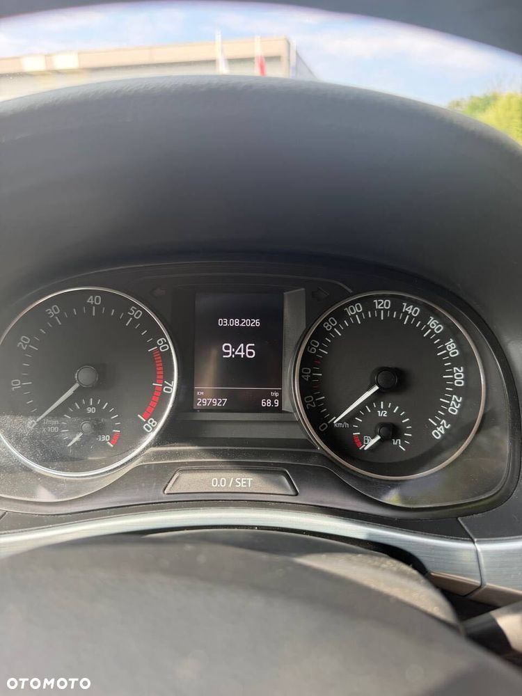 Skoda Fabia 1.0 Ambition - 4