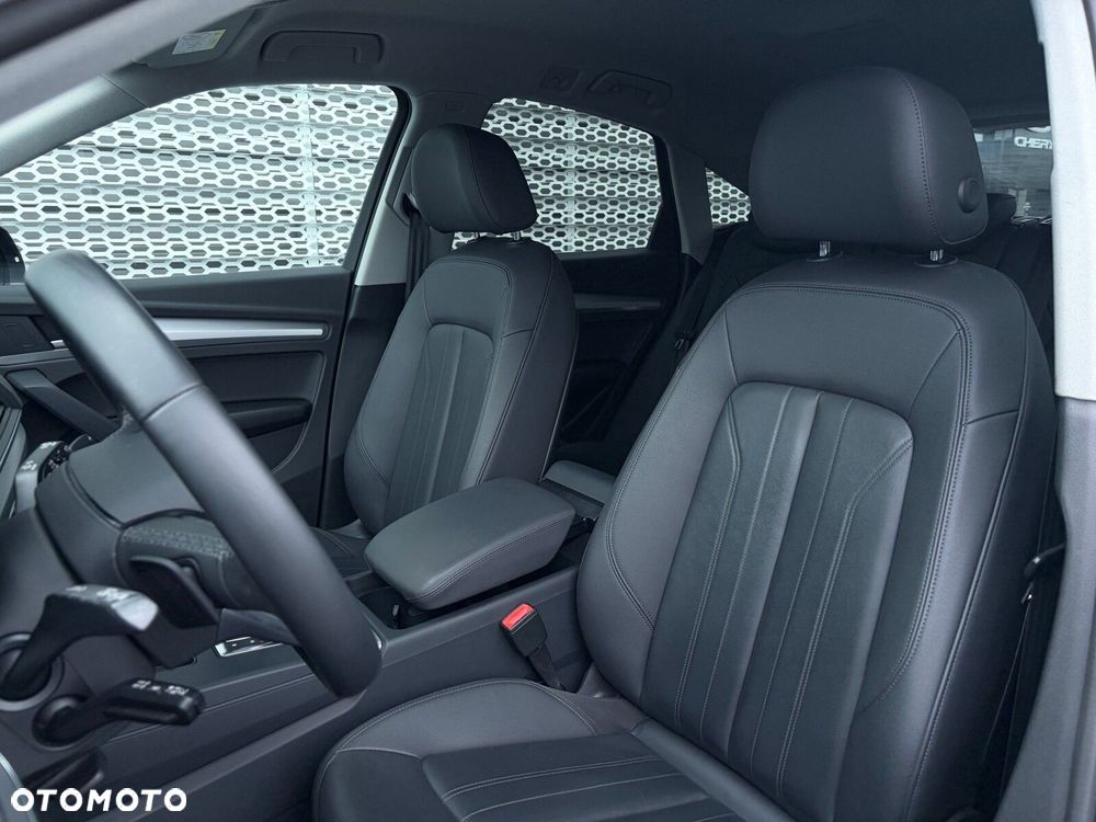 Audi Q5 Sportback - 14