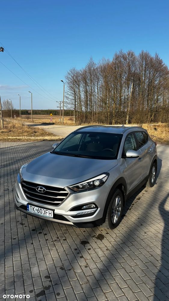 Hyundai Tucson 1.6 GDI BlueDrive Comfort 2WD - 4