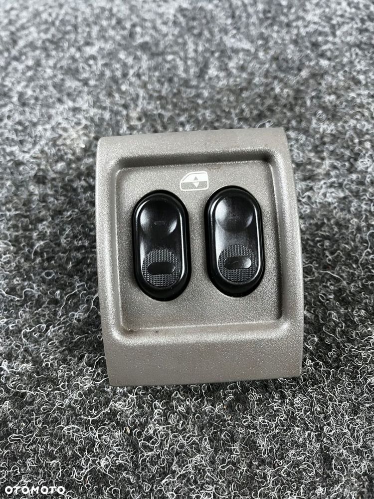 panel przełącznik szyb chrysler pt cruiser 74677922 - 2