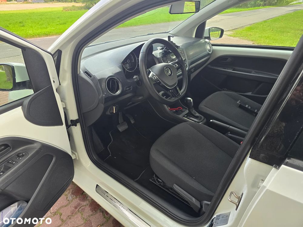 Volkswagen up! e-up - 9