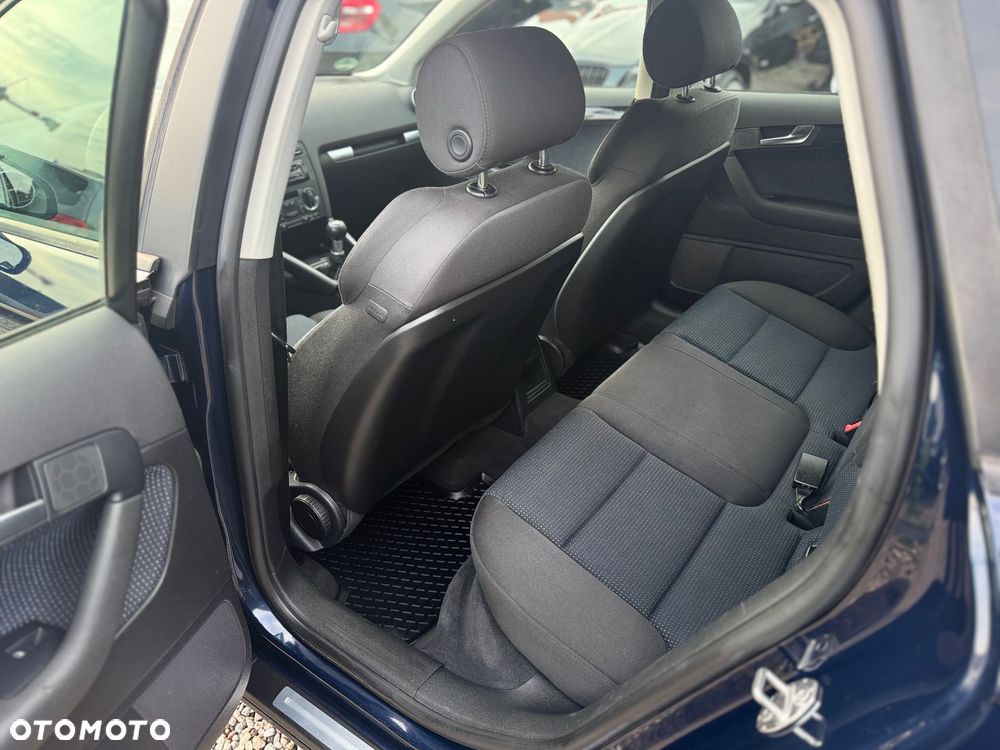 Audi A3 Sportback - 18