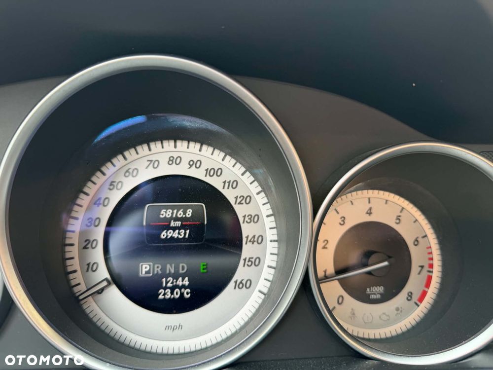 Mercedes-Benz Klasa C 250 7G-TRONIC Edition - 10