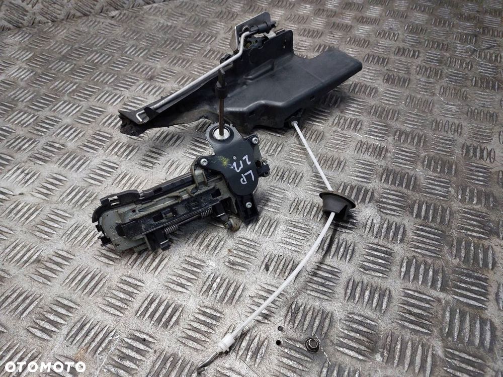 ZAMEK DRZWI LEWY PRZÓD + KLAMKA ZEWNĘTRZNA AUDI A4 B6 LX7Z - 5