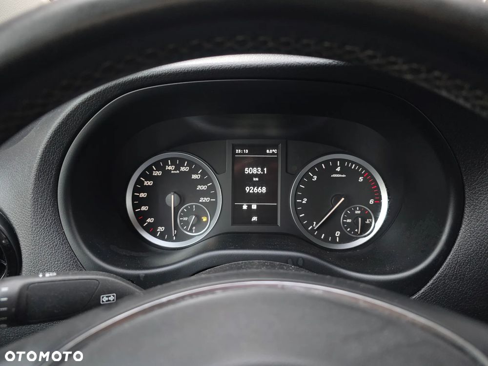 Mercedes-Benz Vito - 16