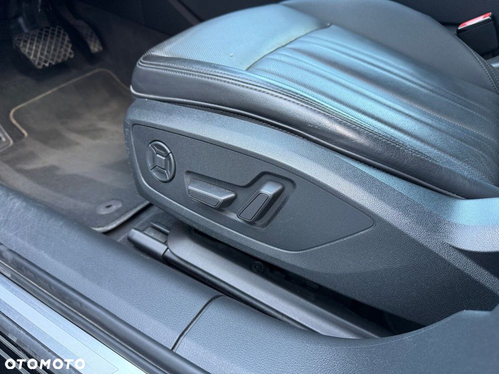 Audi A6 Avant - 16