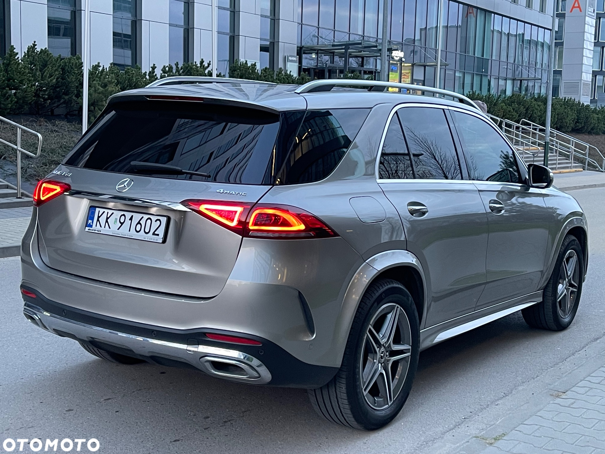 Mercedes-Benz GLE - 29
