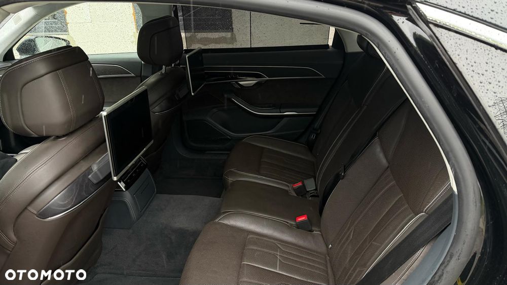 Audi A8 - 11