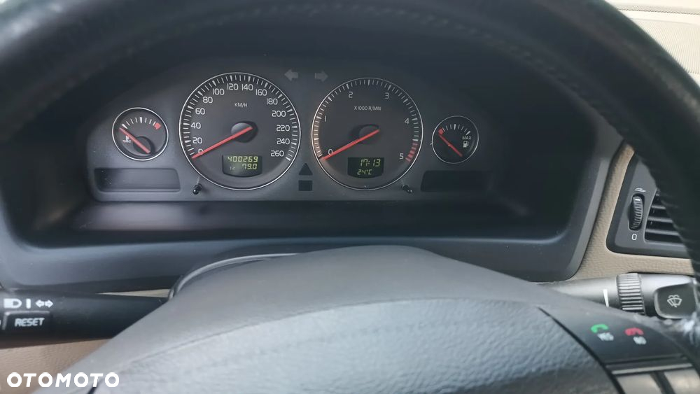 Volvo S60 2.4 D5 - 8