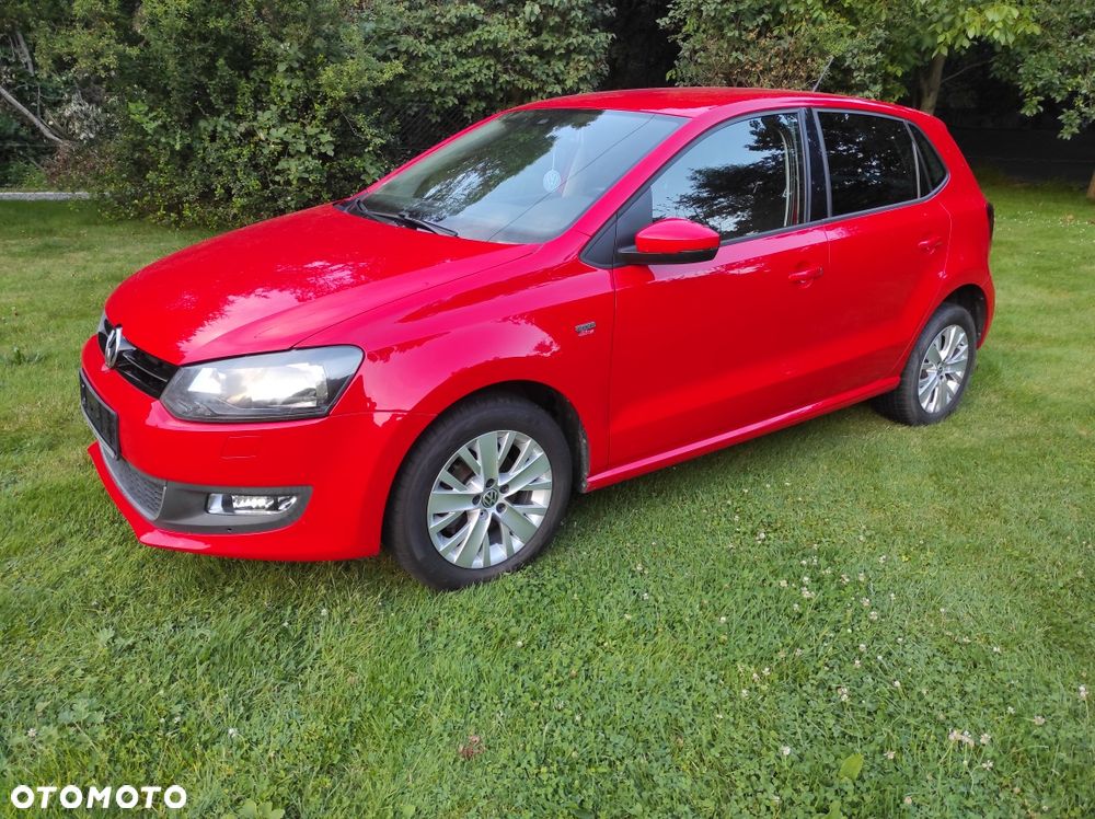 Volkswagen Polo - 1