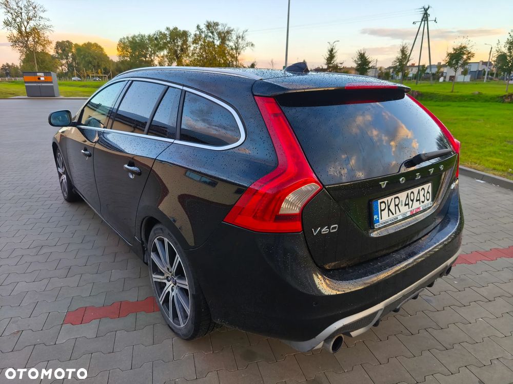 Volvo V60 2012 photo 3