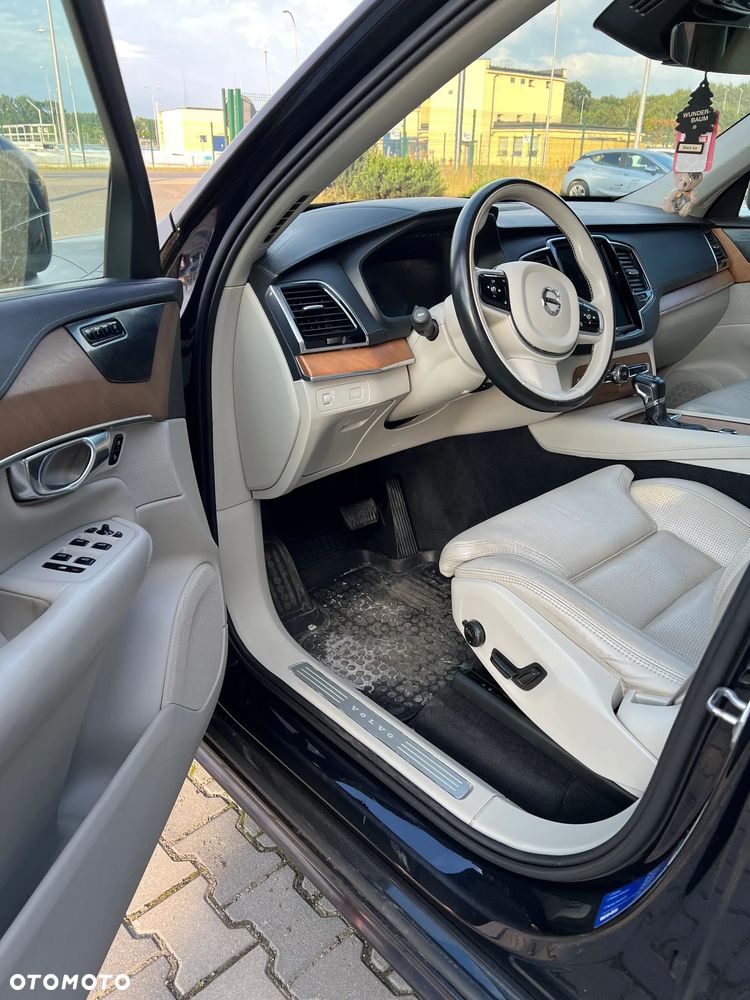 Volvo XC 90 D5 AWD Inscription - 9