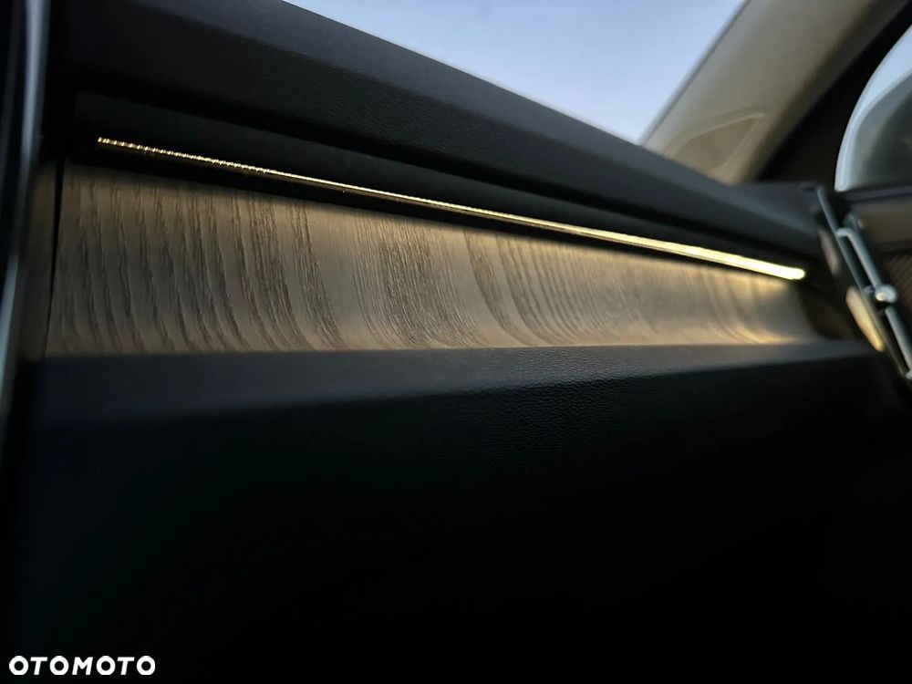 Volvo XC 40 T4 AWD Inscription - 23