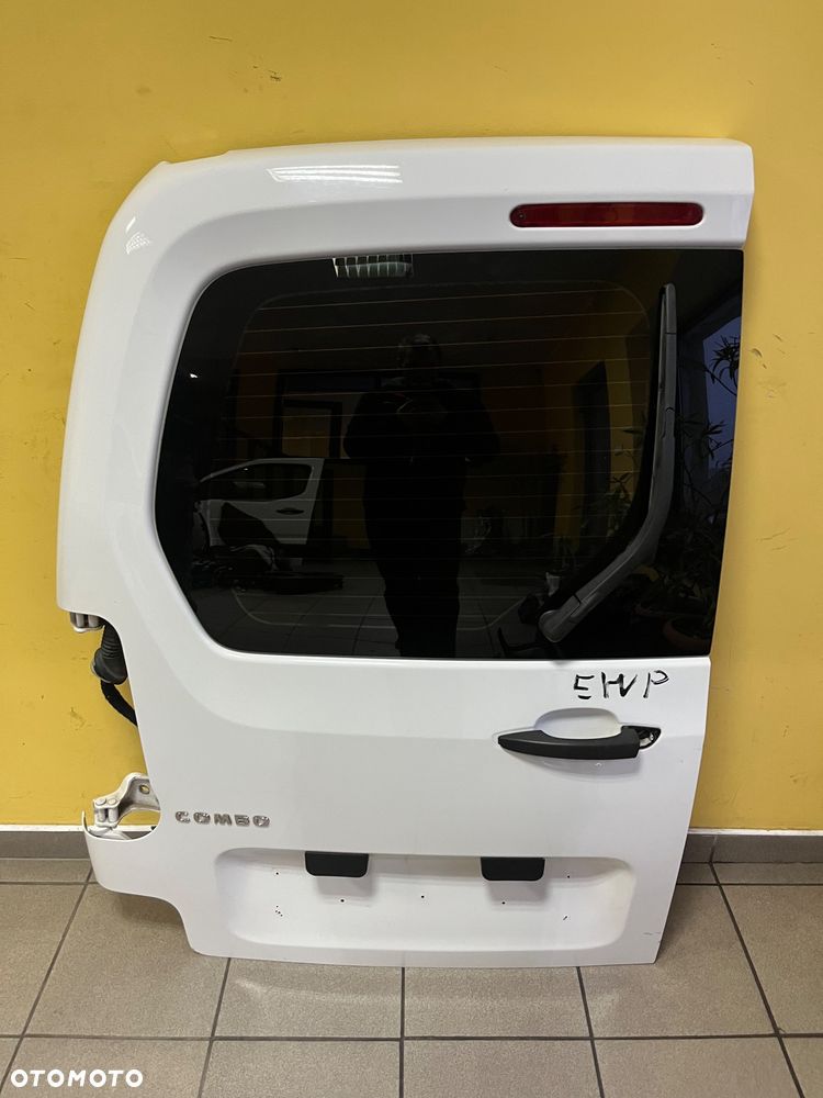 Opel Combo E Berlingo IV Partner IV Proace city Drzwi tylne tyl lewe EWP - 1