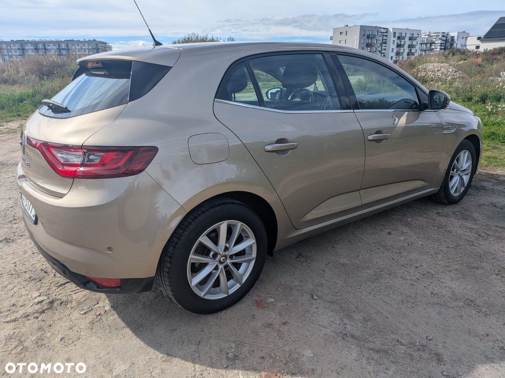 Renault Megane 2017 photo 3