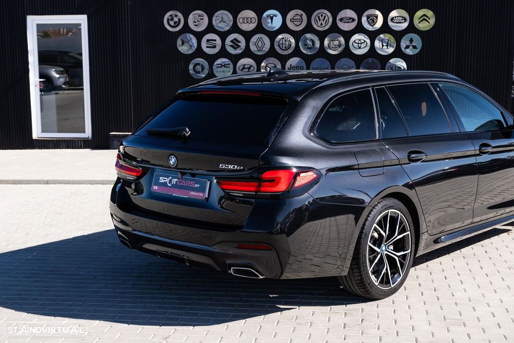 BMW 530 e Pack Desportivo M - 10