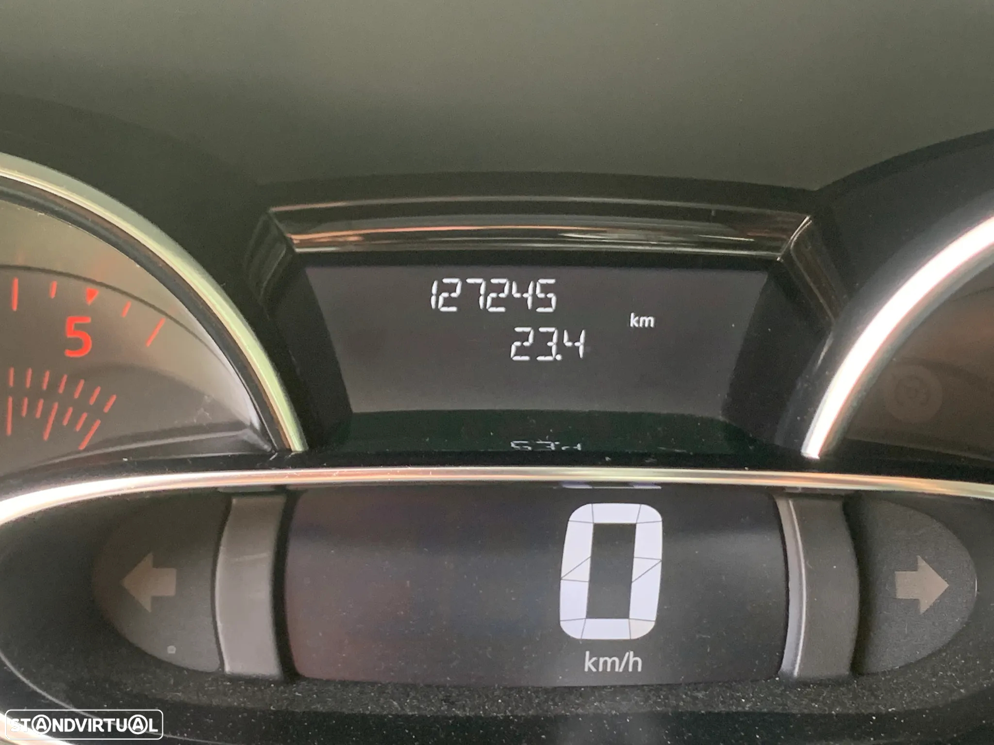 Renault Clio Sport Tourer 1.5 dCi Limited Edition - 9